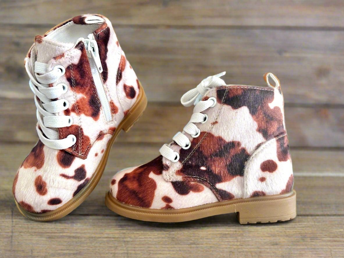  Sparkle, Style, and Savings! 50% Off All Kids' Boots This Week Only! - Razels