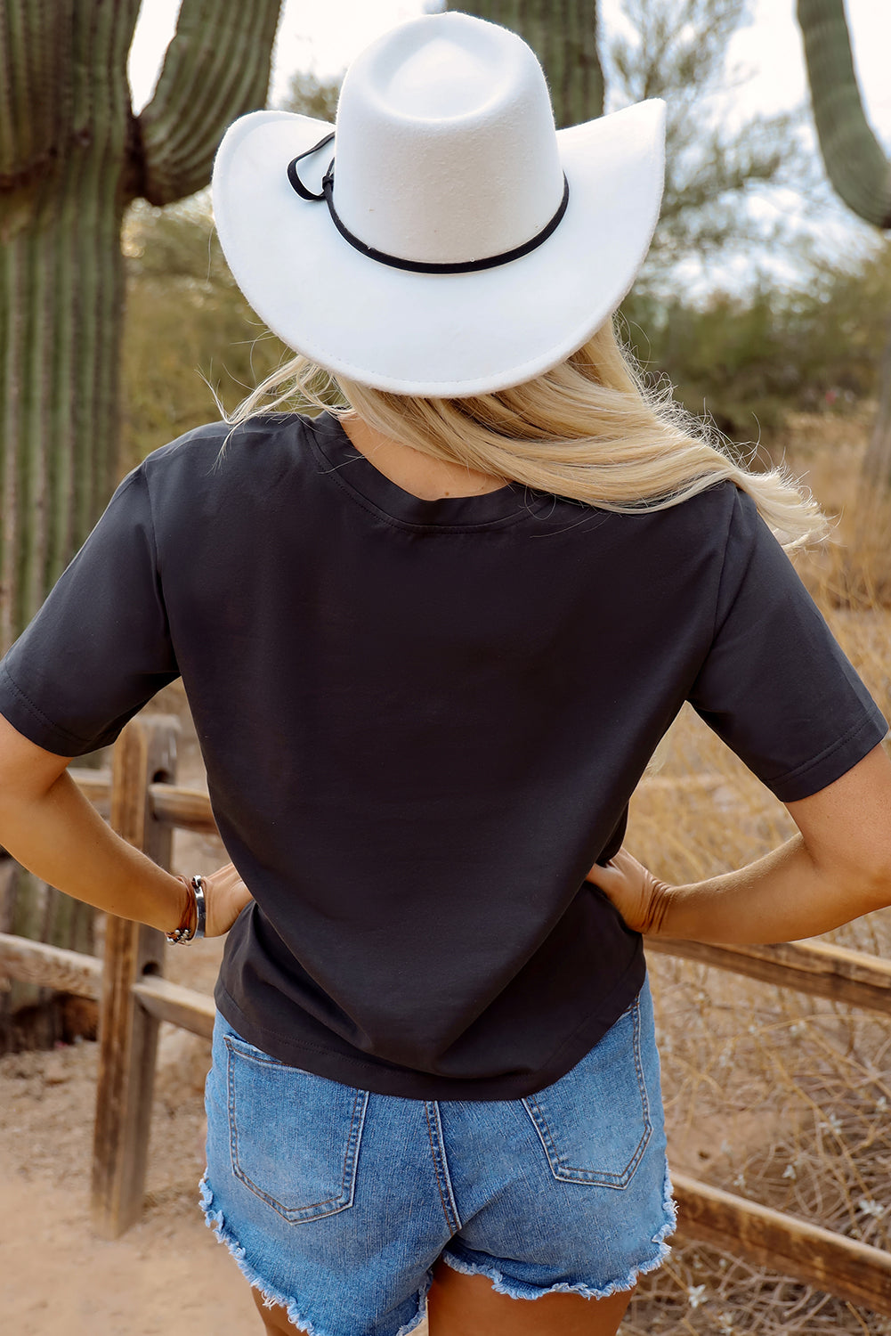 Carbon Grey Western Bull Skull Tee – Turquoise Aztec Cowgirl T-Shirt, Rodeo Summer Outfit