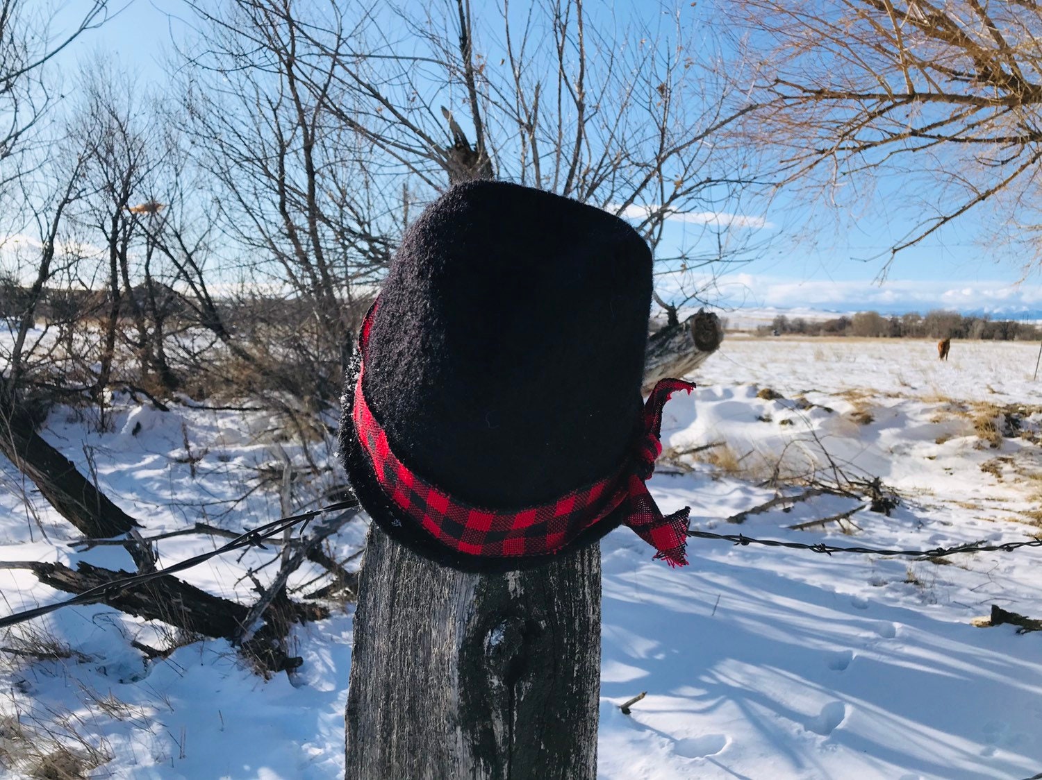 Black Felted Fedora with Buffalo Plaid Hatband, VINTAGE STYLE CLOCHE Hat