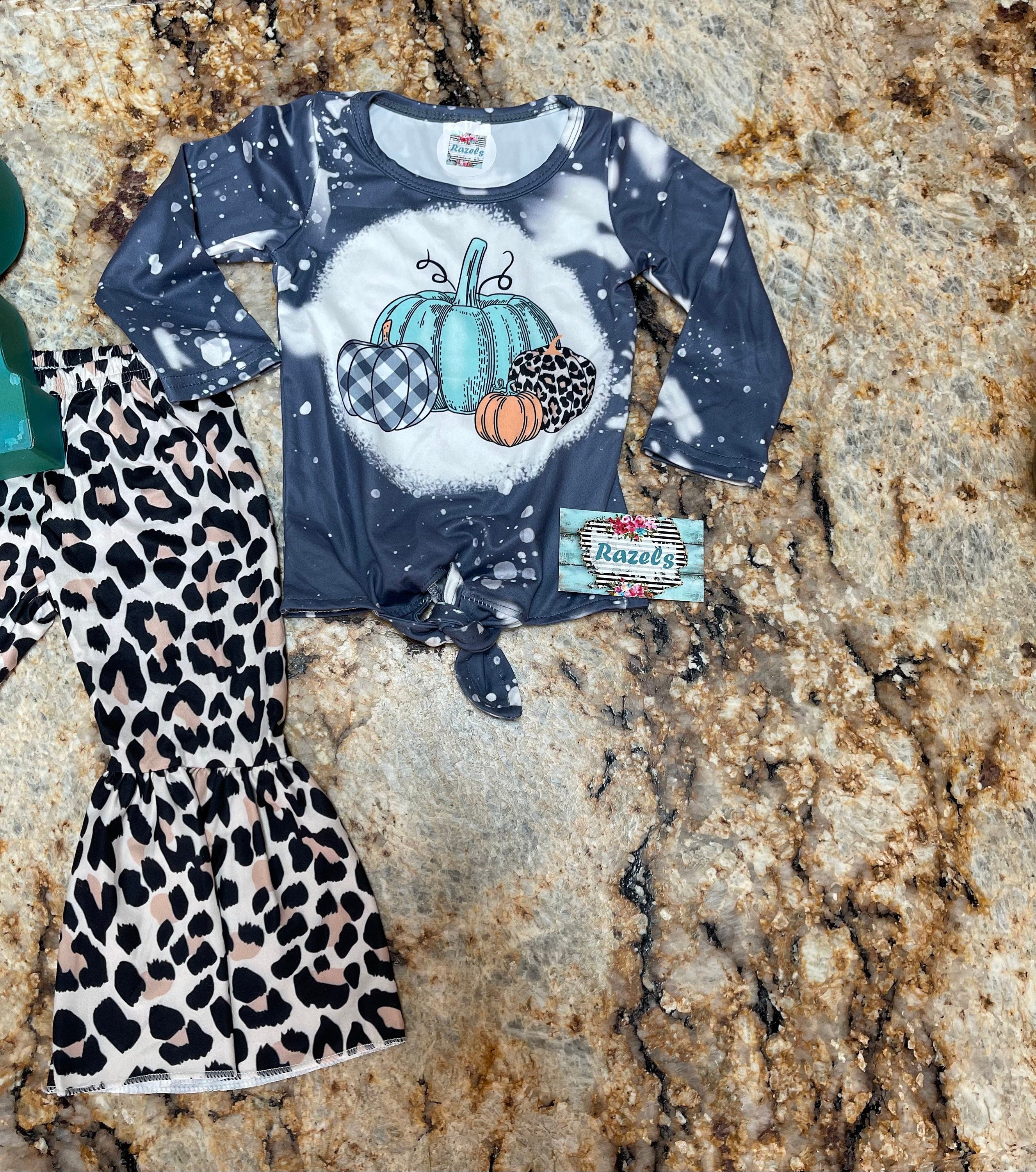 Toddler, GIRLS FALL OUTFIT / Cheetah Leopard Pumpkin Bell Bottom Outfit