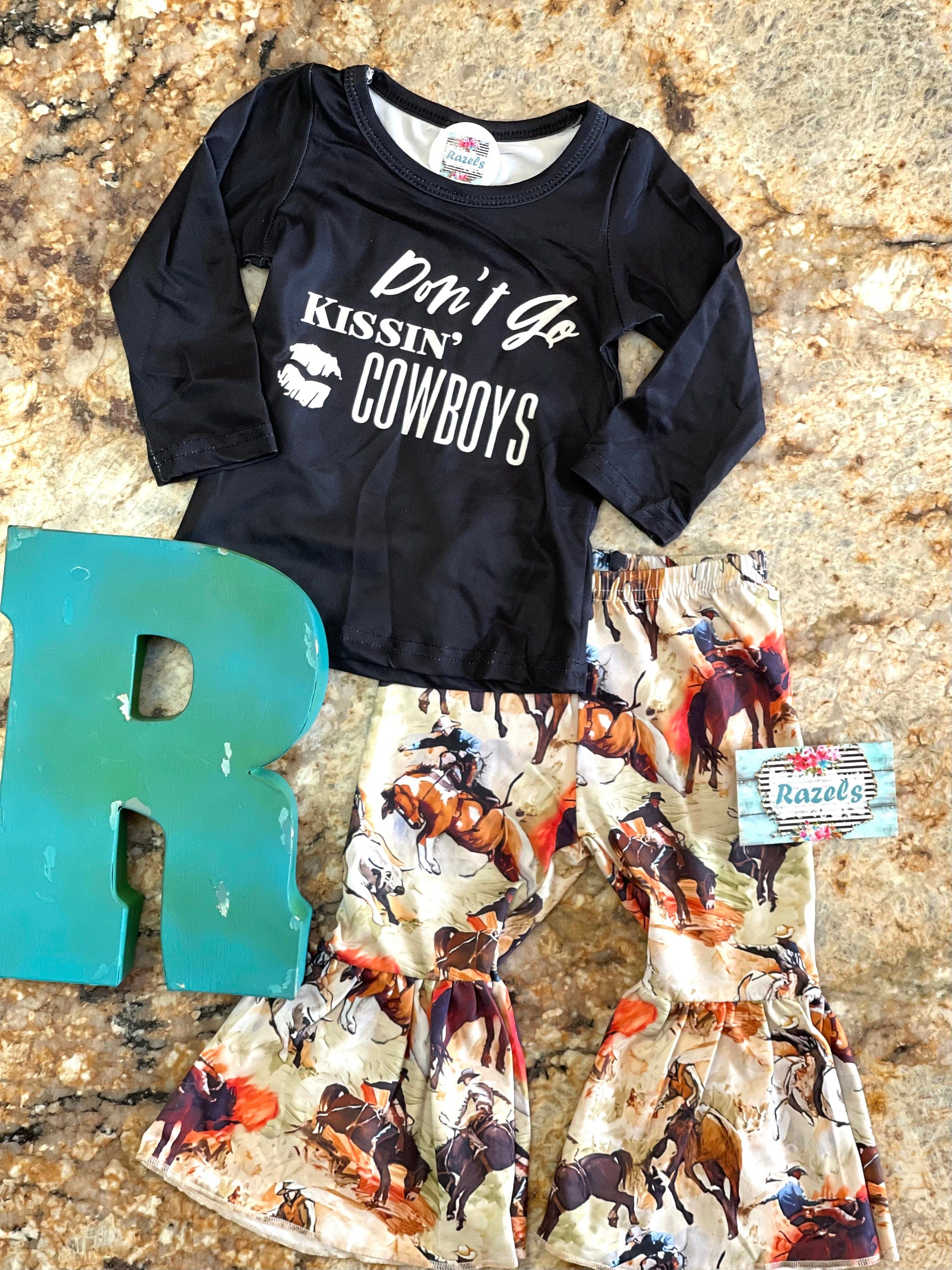 🌵 LAST ONE! SIZE 7/8 – ONLY $10 CLOSEOUT PRICE
Don’t Go Kissing Cowboys Bell Bottoms | Cowboy Rodeo Flare Pants
A fun and sassy outfit for our little cowgirls (and a good reminder for the rest of us!) 🤠💋 These Cowboy Rodeo Flare Pants bring the perfect mix of Western charm and trendy style!
✔ True to Size Fit – Comfortable & flattering.
🚨 Only ONE left in size 7/8! Grab it before it's gone! Shop Razels for more Western boutique outfits! FREE U.S. shipping on orders of $35+!