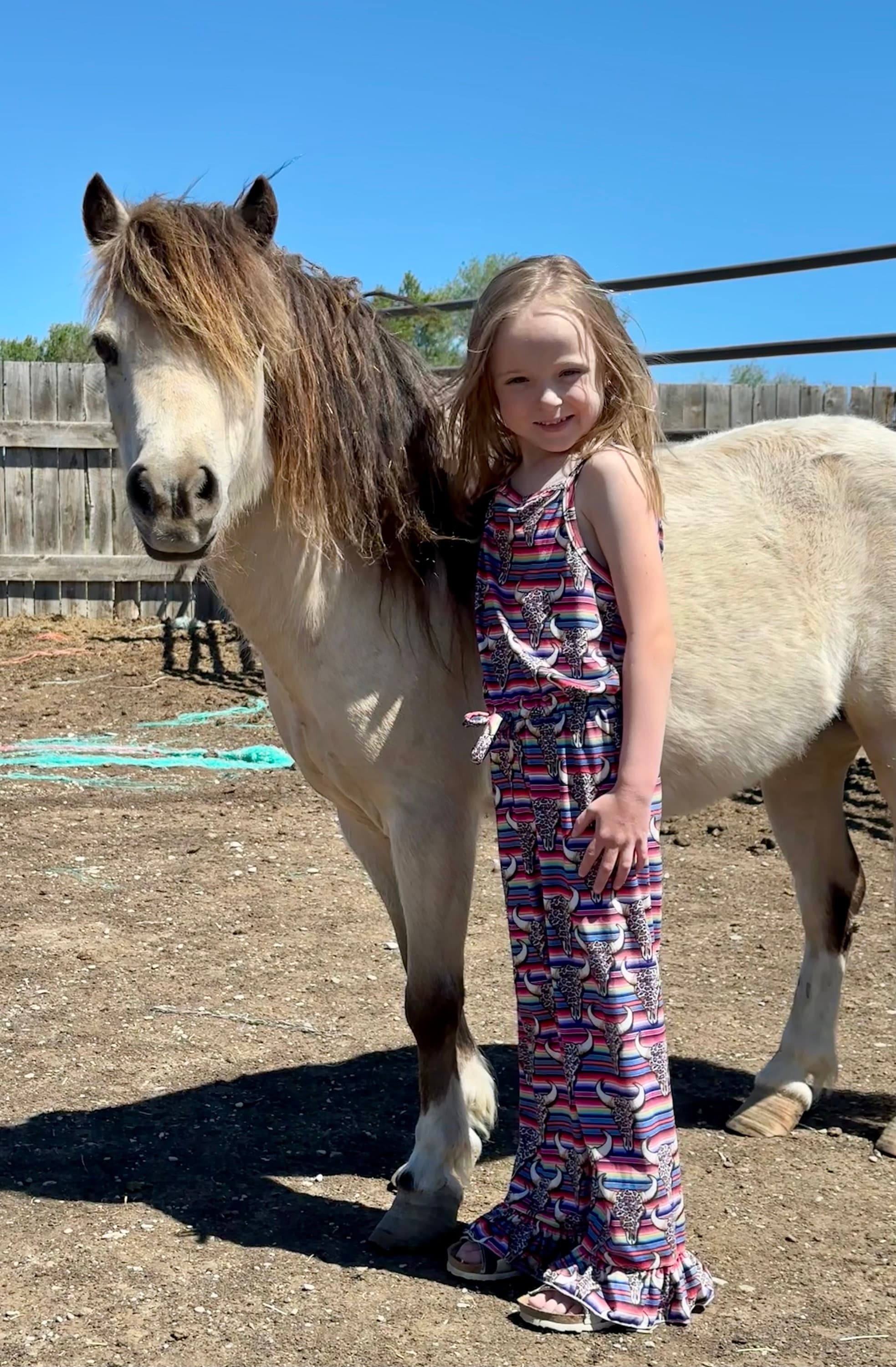 The Western Bell Bottom Jumpsuit is here to steal the spotlight! 🤠😍 This Cowgirl Outfit is a total showstopper, blending style and comfort effortlessly. With its Serape Jumpsuit vibes, cow skulls, and cheetah print, it’s the perfect mix of Western flair and bold fashion.
Designed for all-day wear, the Bell Bottom Romper features an elastic waistband for the perfect fit, making it as practical as it is stylish. Plus Razels ships all orders $35+ FREE from MONTANA TODAY!