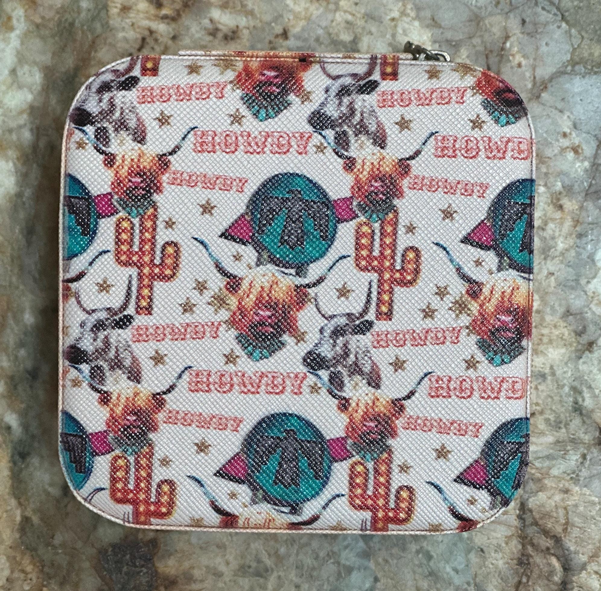 Scottish Highlander and Longhorn Cow mini travel jewelry box. Box top also has neon cacti, turquoise thunderbird and Howdy in this fun cowgirl motif for the cowgirl gift