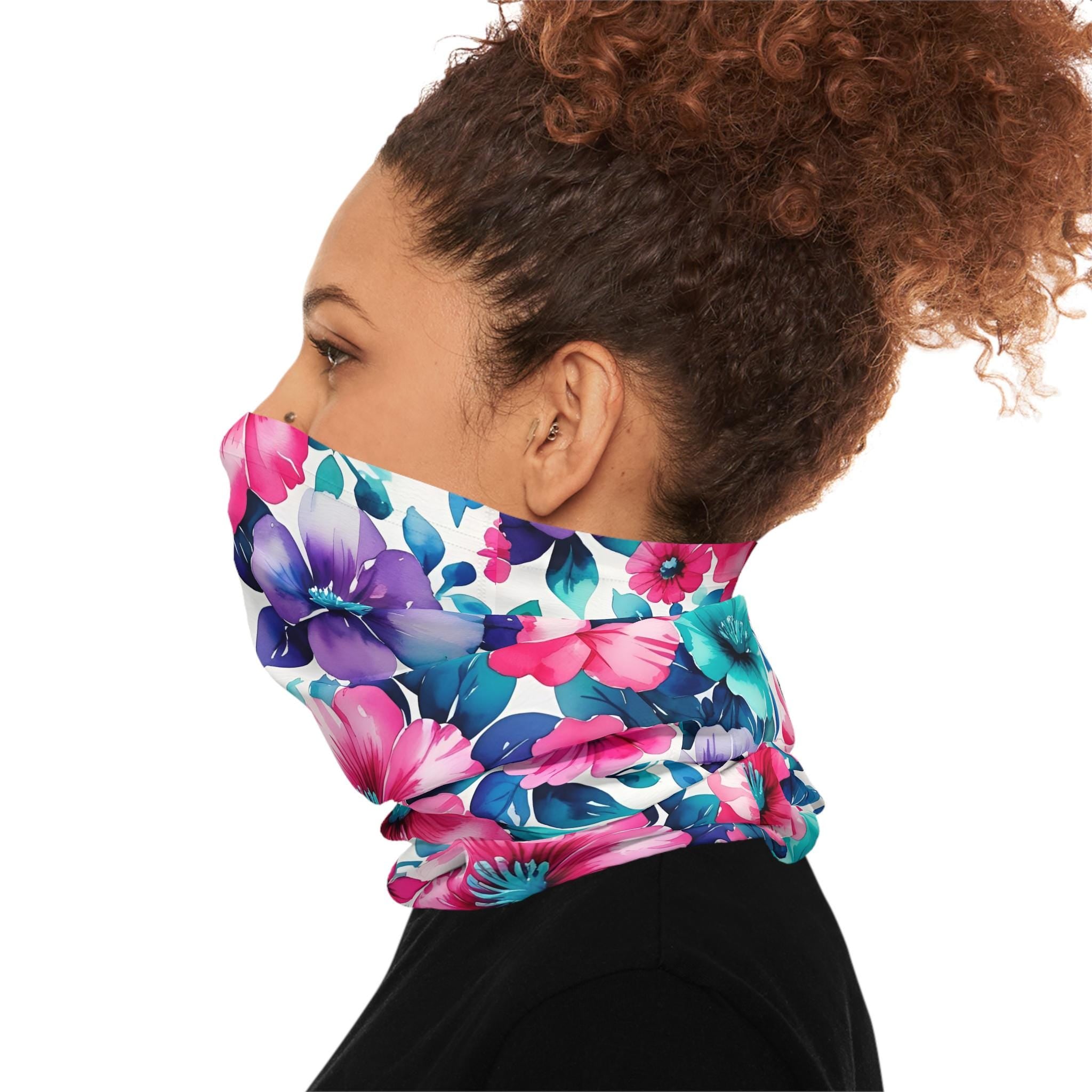 Floral Lightweight Neck Gaiter –
✓ Soft & stretchy polyester microfiber = all-day comfort
✓ Wear it your way: neck gaiter, headband, do-rag, or beanie!
✓ Built-in UPF 50+ for sunny-day protection
✓ Durable overlocked seams = no unraveling mid-hike
✓ Sizes to fit just right—no tugging, slipping, or adjusting