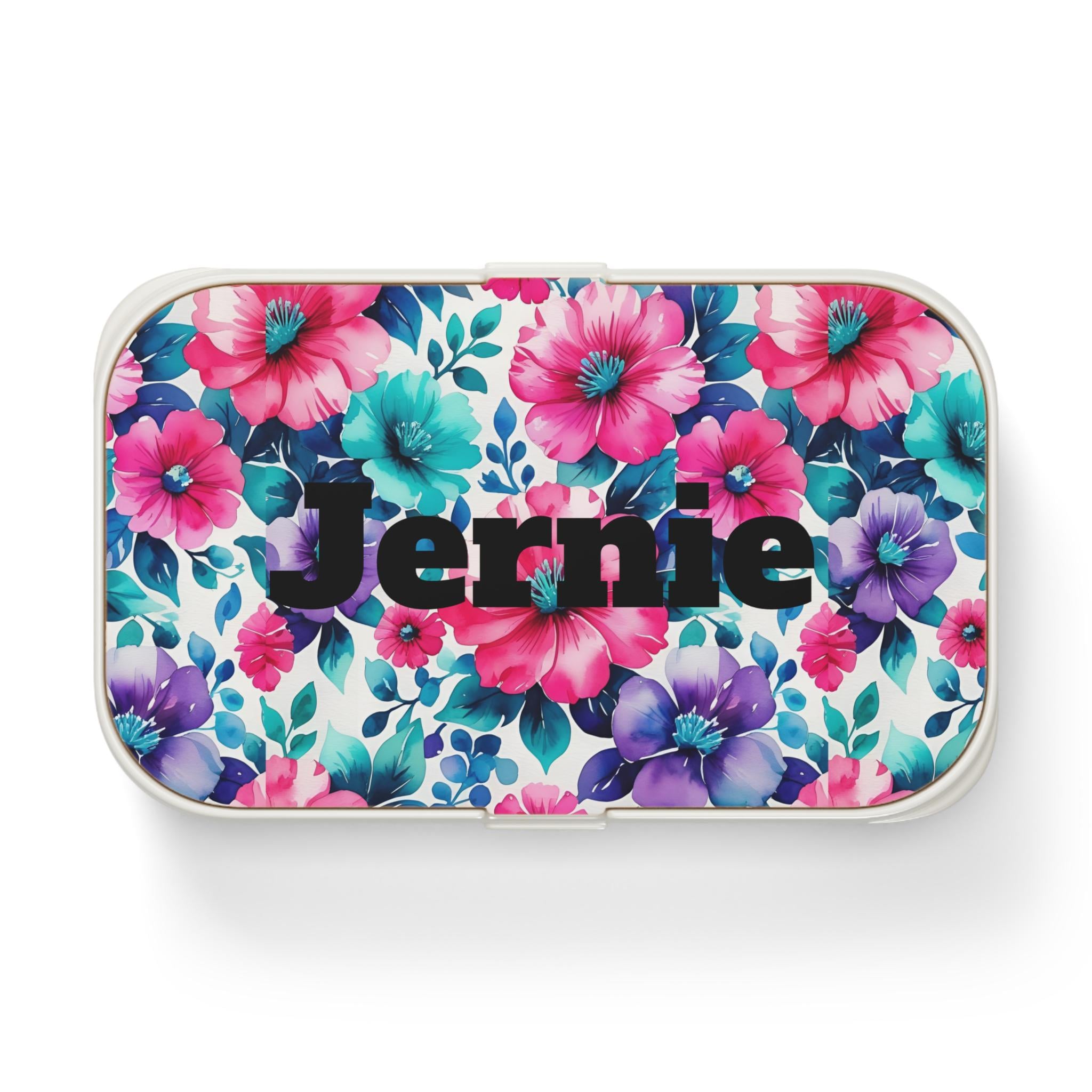 🍱 Personalized Floral Bento Box
Custom Kids Lunch Container | Watercolor Flower Meal Box | Matching Backpack & Water Bottle Available
Lunchtime just got prettier! bento box features soft watercolor florals in pinks, purples, turquoise, and blues
✓ Personalize with name or initials (or leave blank)
✓ Durable BPA-free plastic – kid-safe and mom-approved
✓ Leak-resistant lid with secure snap closures
✓ Divided sections – great for snacks, sandwiches & more
✓ Lightweight and easy to carry