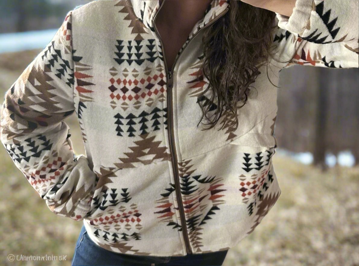 Embrace the Cool Weather with Cozy, Stylish Women’s Western Jackets and Shackets - Razels