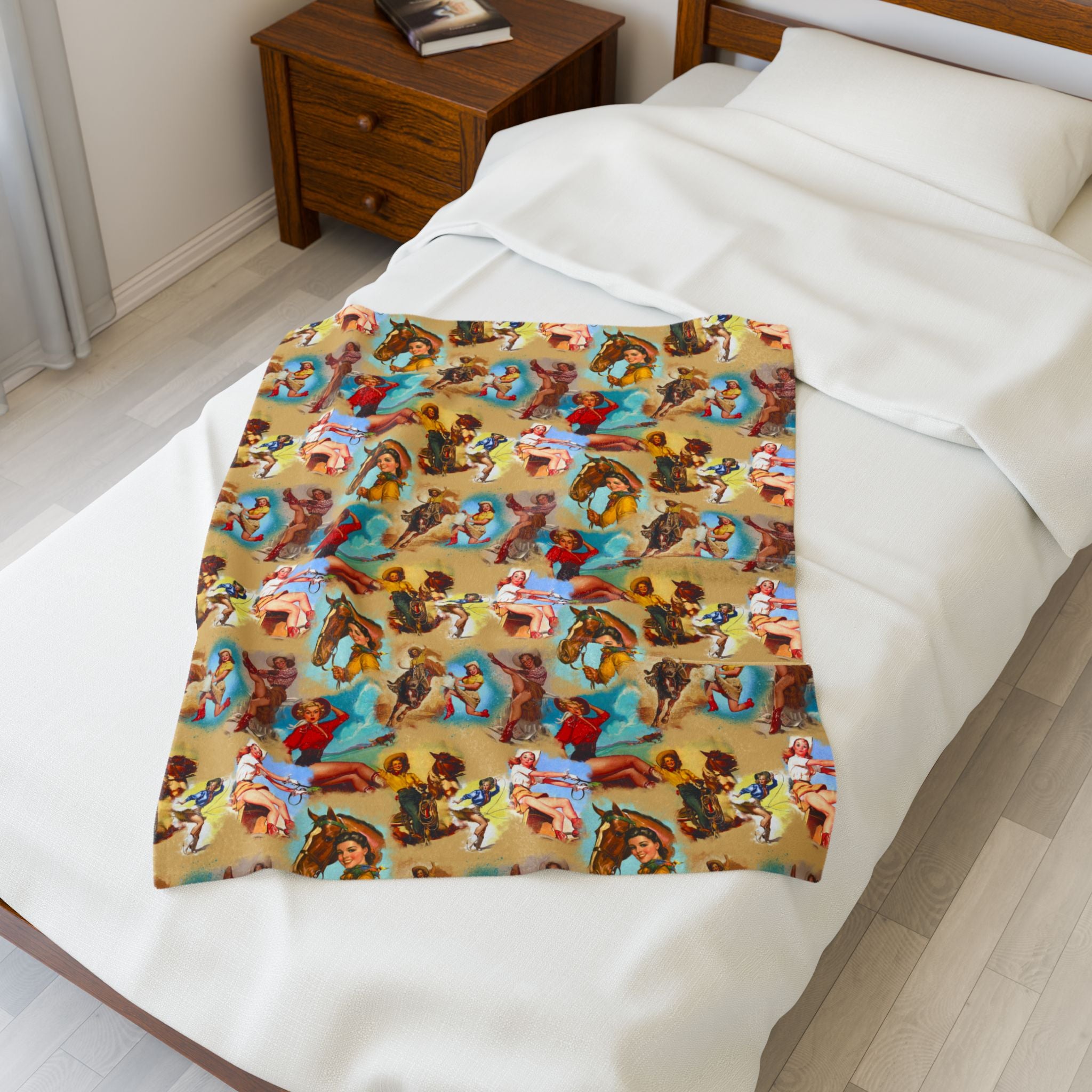 Western Vintage Cowgirls Plush Blanket , Retro Cowgirl Throw, Cozy Western Decor, Cowgirl Gift