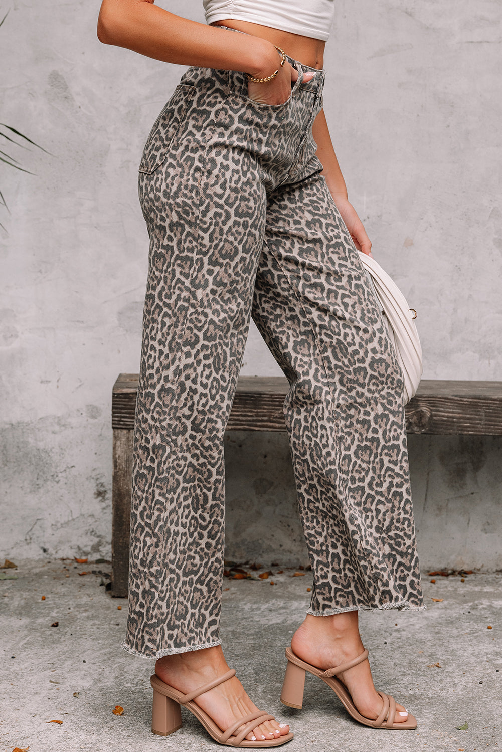 Womens Leopard Cheetah Print Jeans, Wide Leg Cropped Jeans, Brown Leopard Frayed Edge Wide Leg High Waist Jeans