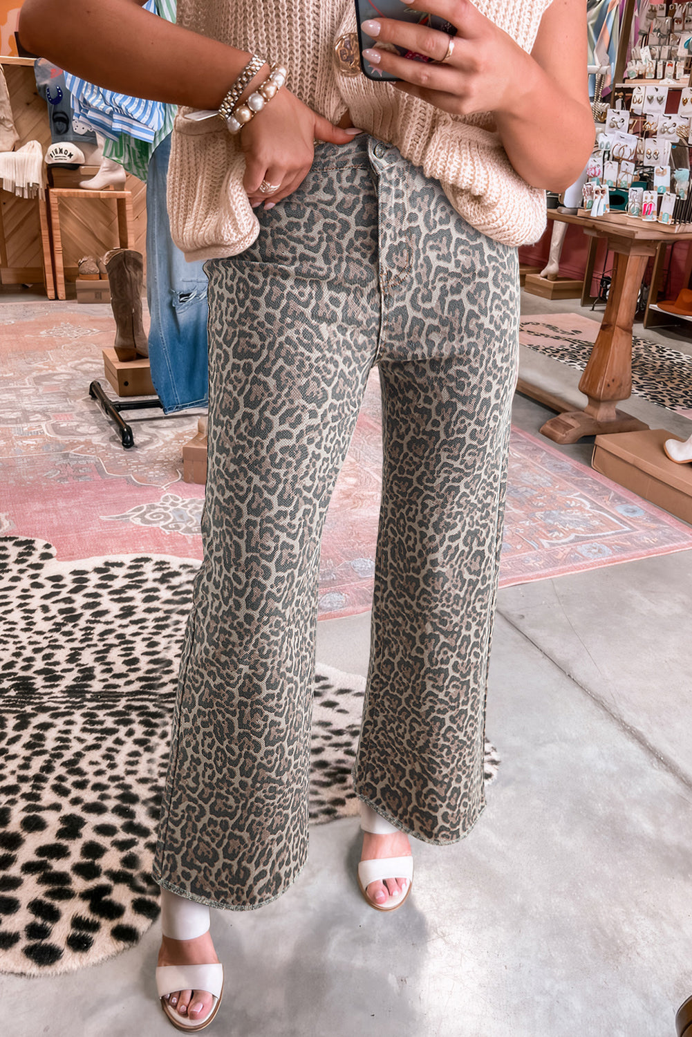 Womens Leopard Cheetah Print Jeans, Wide Leg Cropped Jeans, Brown Leopard Frayed Edge Wide Leg High Waist Jeans