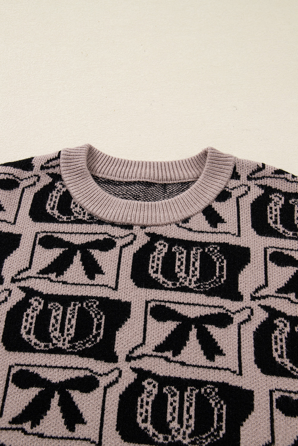 Black Bows & Horseshoes Sweater – Western Cowgirl Fashion Knit Pullover