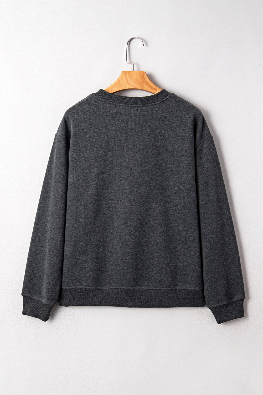 Carbon Grey Cowboy Queen Card Sweatshirt – Drop Shoulder Western Graphic Pullover, Cozy Fleece Rodeo Cowgirl Crewneck Top