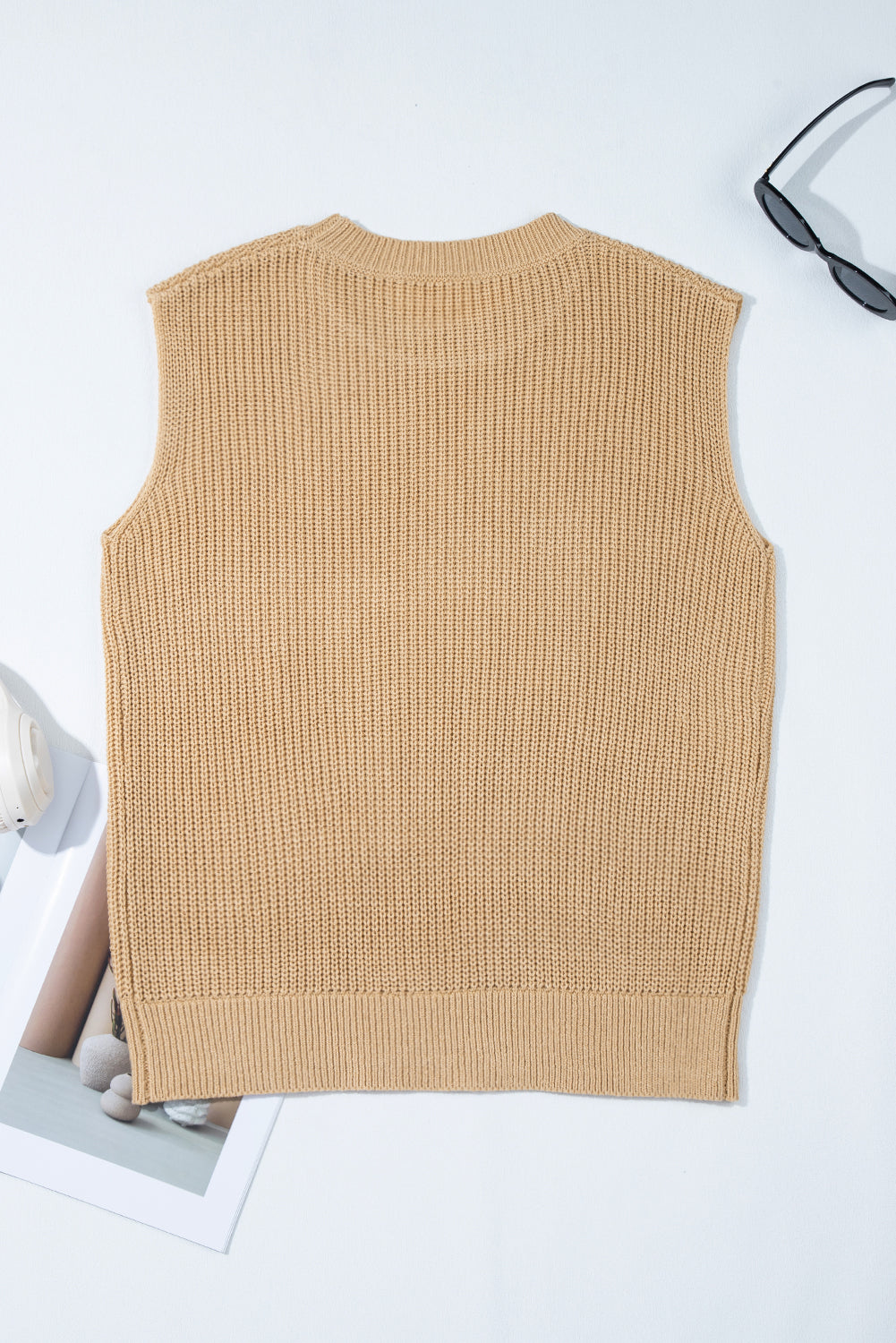 Parchment Sequin Horse Graphic Sweater Vest | Western Lightweight Knit Sleeveless Top