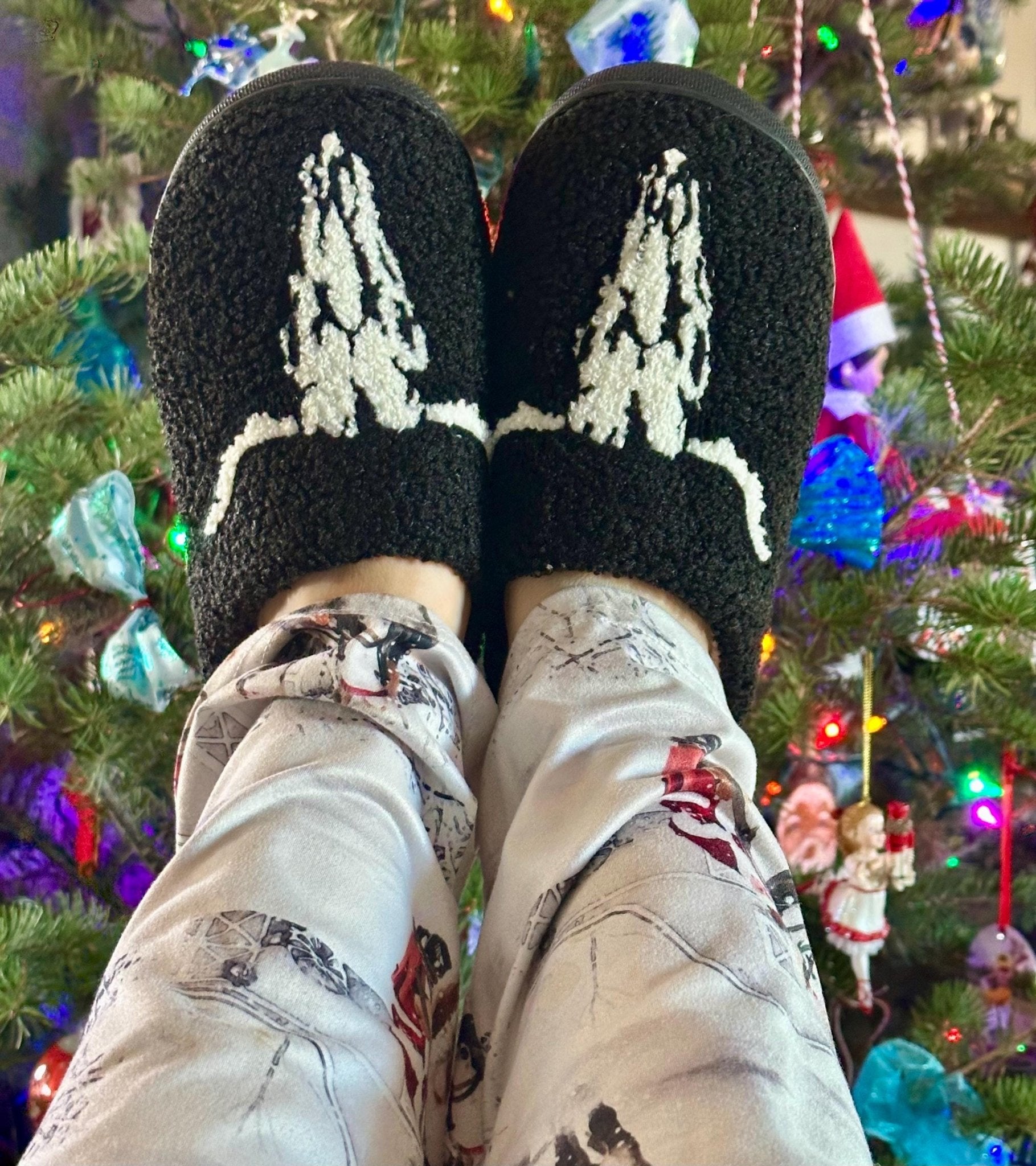 COWGIRL GIFT, Longhorn Skull Slippers - Razels