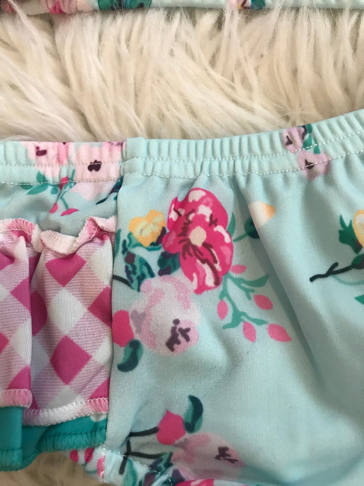 Floral Ruffle Butt Bikini, Polka Dot Flower Ruffle Swim Suit - Razels