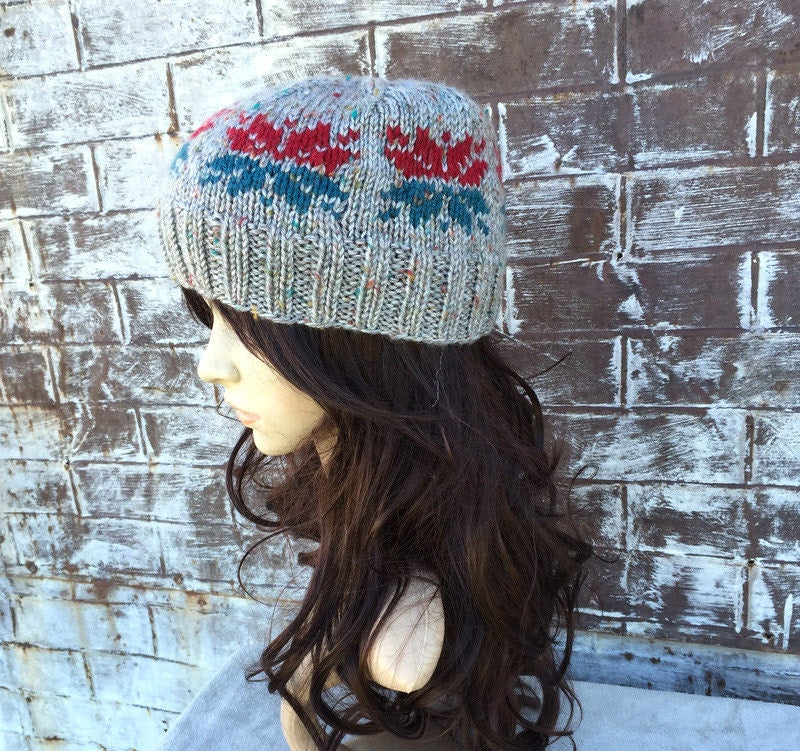 SNOWFLAKE Pompom HAT, Hand Knit Snowflake Pom Pom Hat Beanie