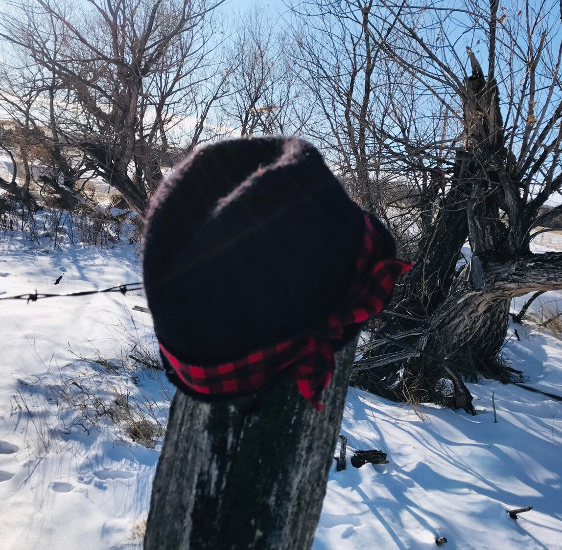 Black Felted Fedora with Buffalo Plaid Hatband, VINTAGE STYLE CLOCHE Hat