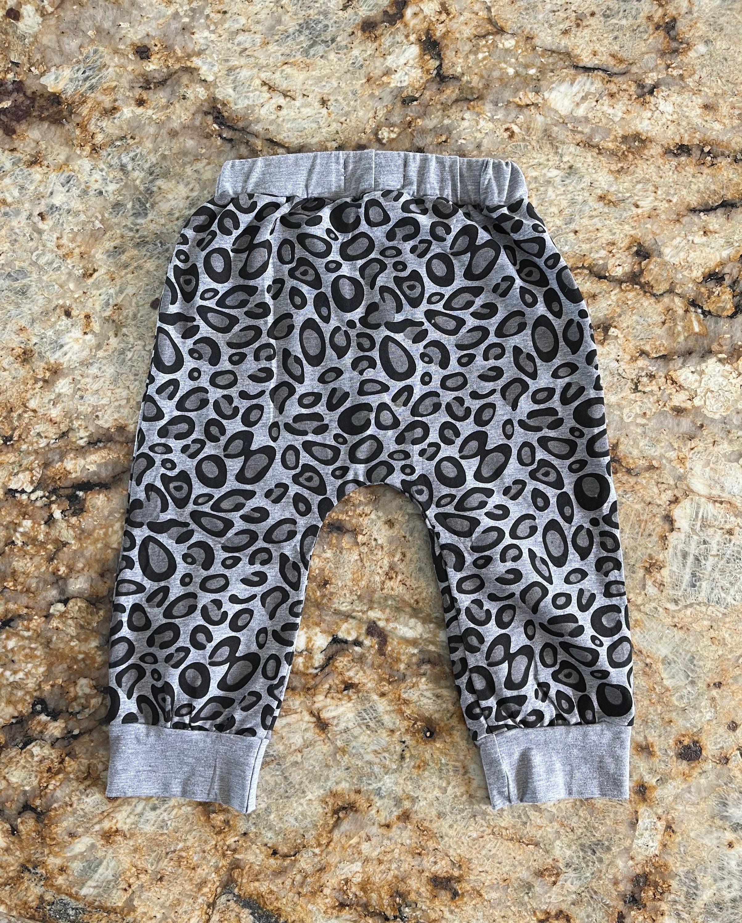 Black Grey Cheetah Jogger Outfit for baby toddler size 1-2 years, lightweight Leopard Unisex Sweats