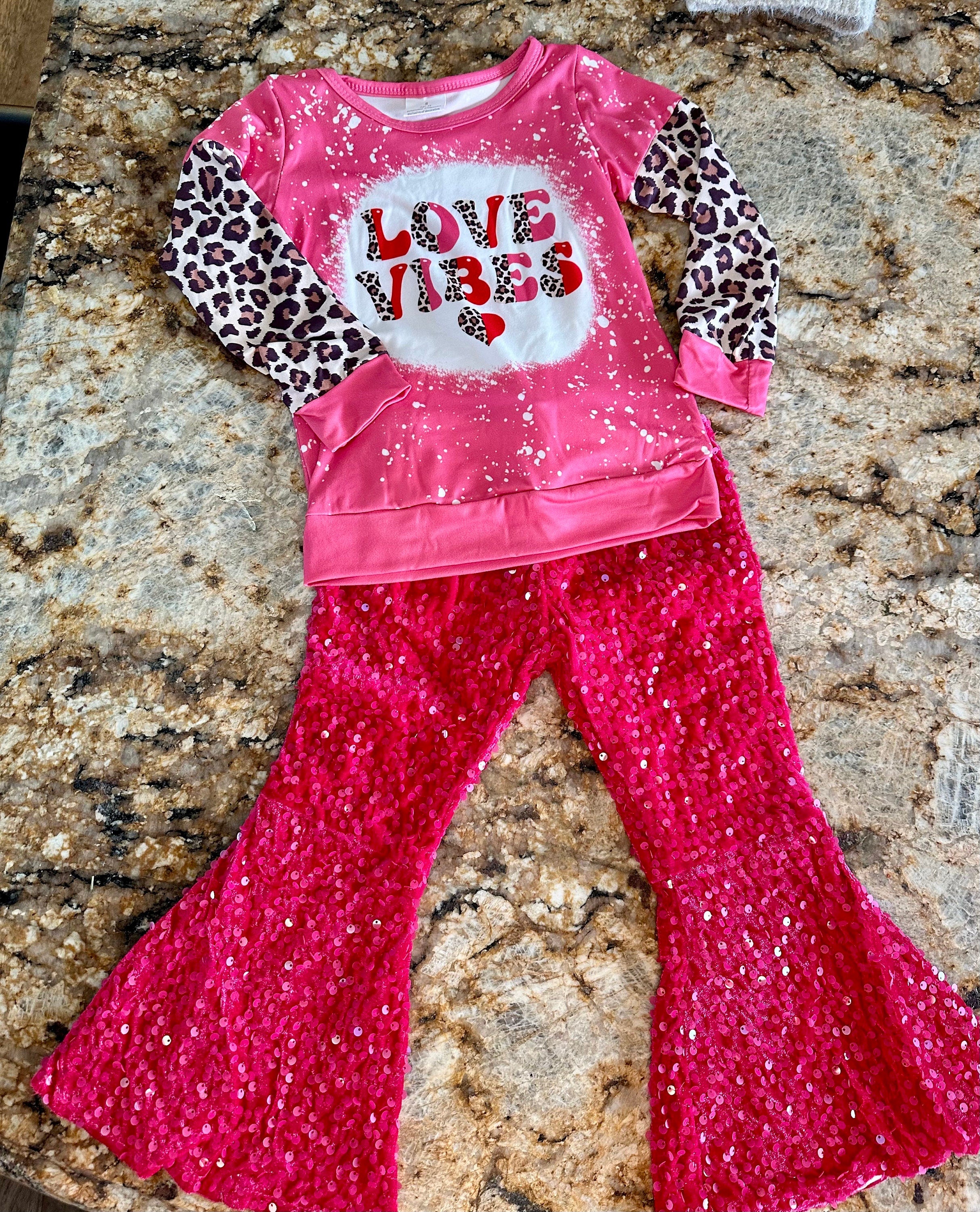 LOVE VIBES longsleeve shirt, Girls Valentine’s Day t-shirt -Razels