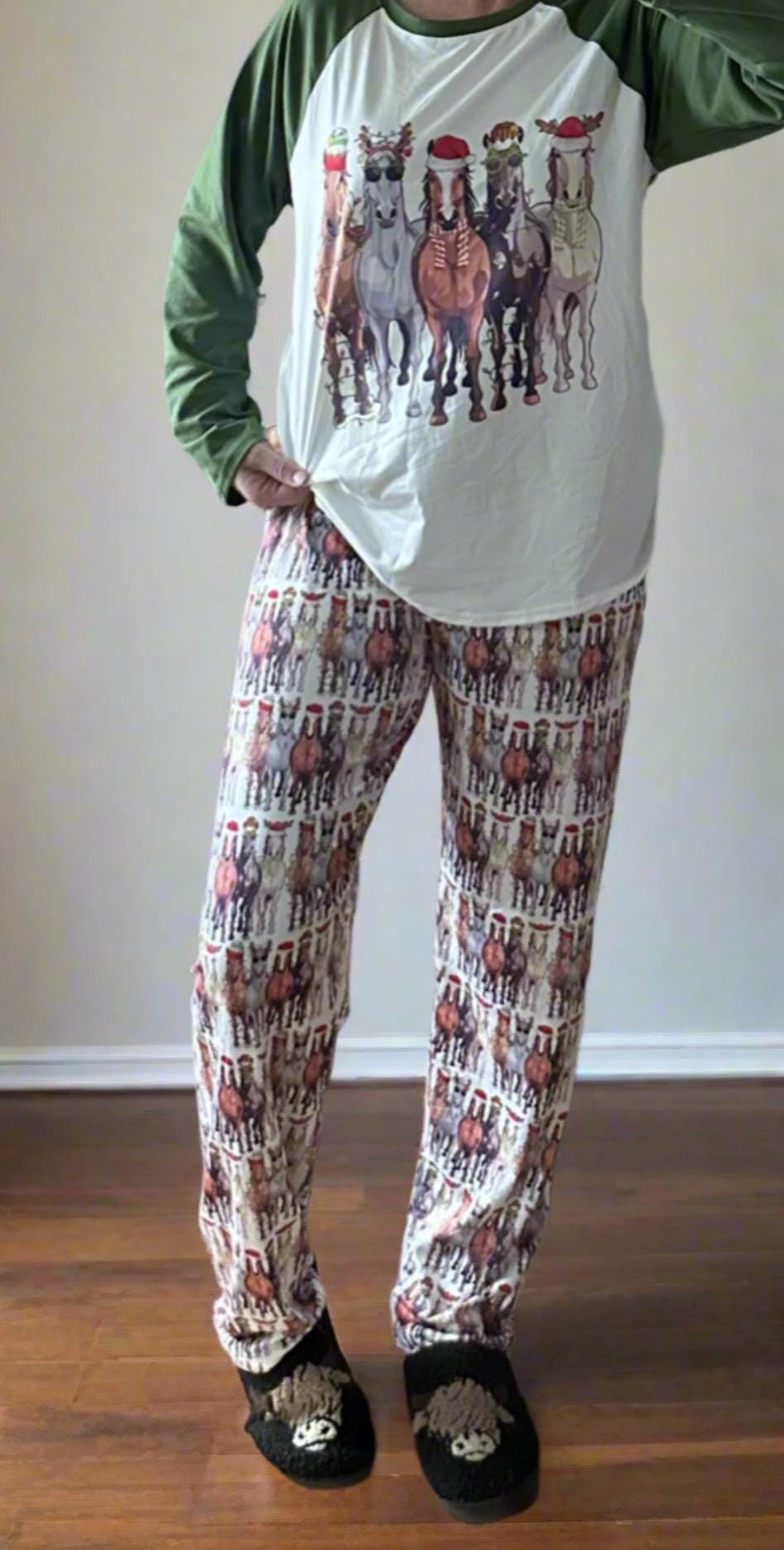 Christmas Horse Pajamas – Matching Family Holiday PJs | Festive Horse Lover Sleepwear -Razels