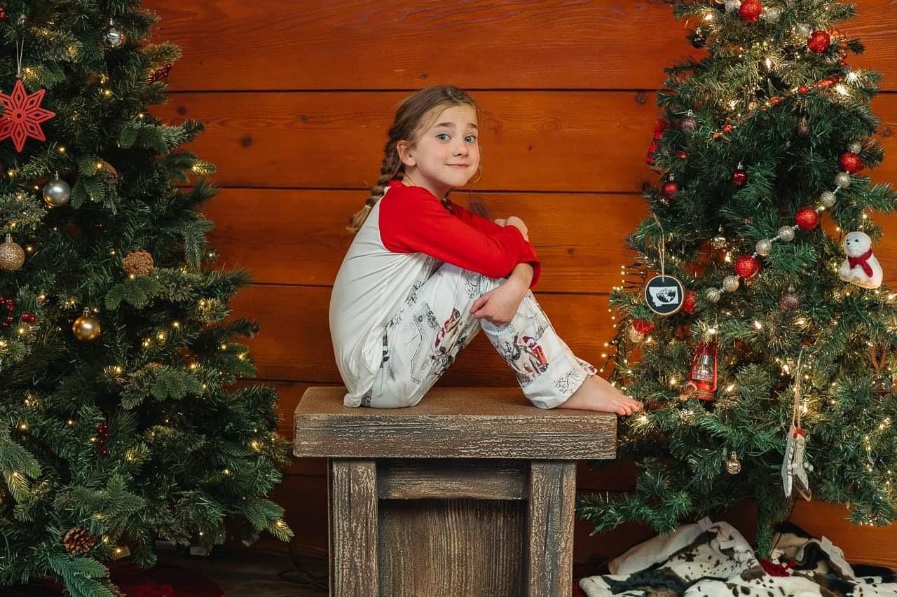 Kids Western Christmas Pajamas – Cowboy Santa Sleigh PJs, Red Raglan Top & Printed Pants | Matching Family Holiday Sleepwear