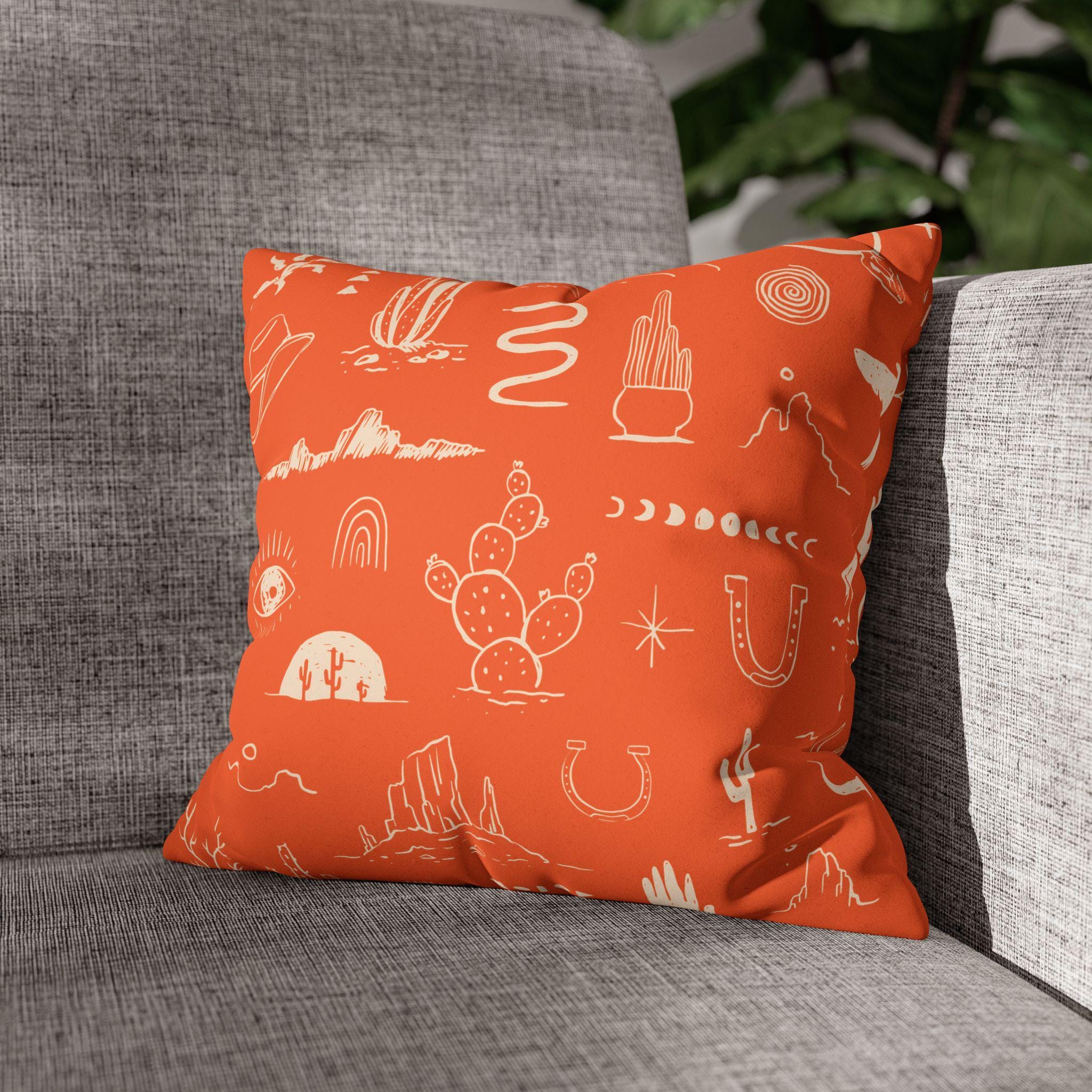Western Motif Faux Suede Pillowcase – Choose Your Color & Size 🤠

Add the finishing touch to your cowboy decor with this bold and cozy faux suede pillowcase! Featuring a white allover Western motif (think cowboys, cacti, thunderbirds, sunbursts, and snakes) on your choice of 10 rich background colors. A soft statement piece for any space, available in 4 sizes to fit your vibe just right!

✓ 100% Faux suede cover
✓ Double-sided print with concealed zipper