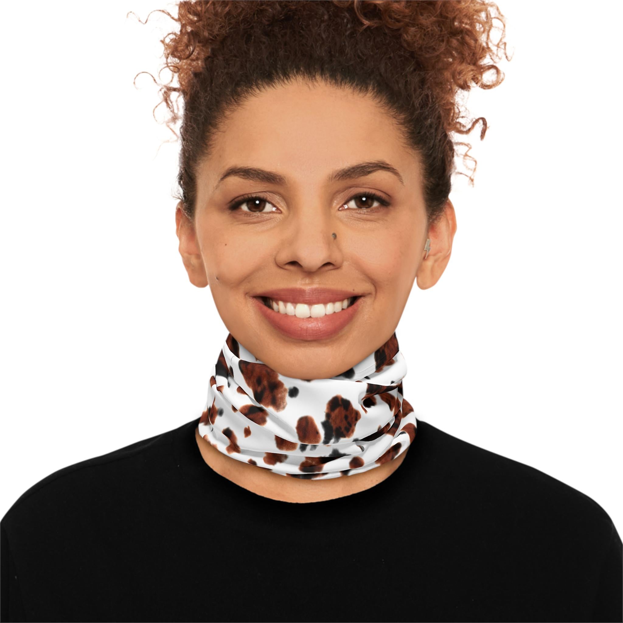 Brindle Cowprint Lightweight Neck Gaiter – Western Style for On-the-Go Comfort 
Lightweight, breathable, and packed with western flair, it&#39;s the perfect mix of fashion and function.

✓ Soft & stretchy polyester microfiber = cozy all-day wear
✓ Rock it how you like: neck gaiter, headband, face cover, beanie, or hair wrap
✓ Built-in UPF 50+ = smart sun protection, even on the ranch
✓ Overlocked seams = no fraying, no fuss
✓ Available in sizes that fit just right—no slipping or tugging