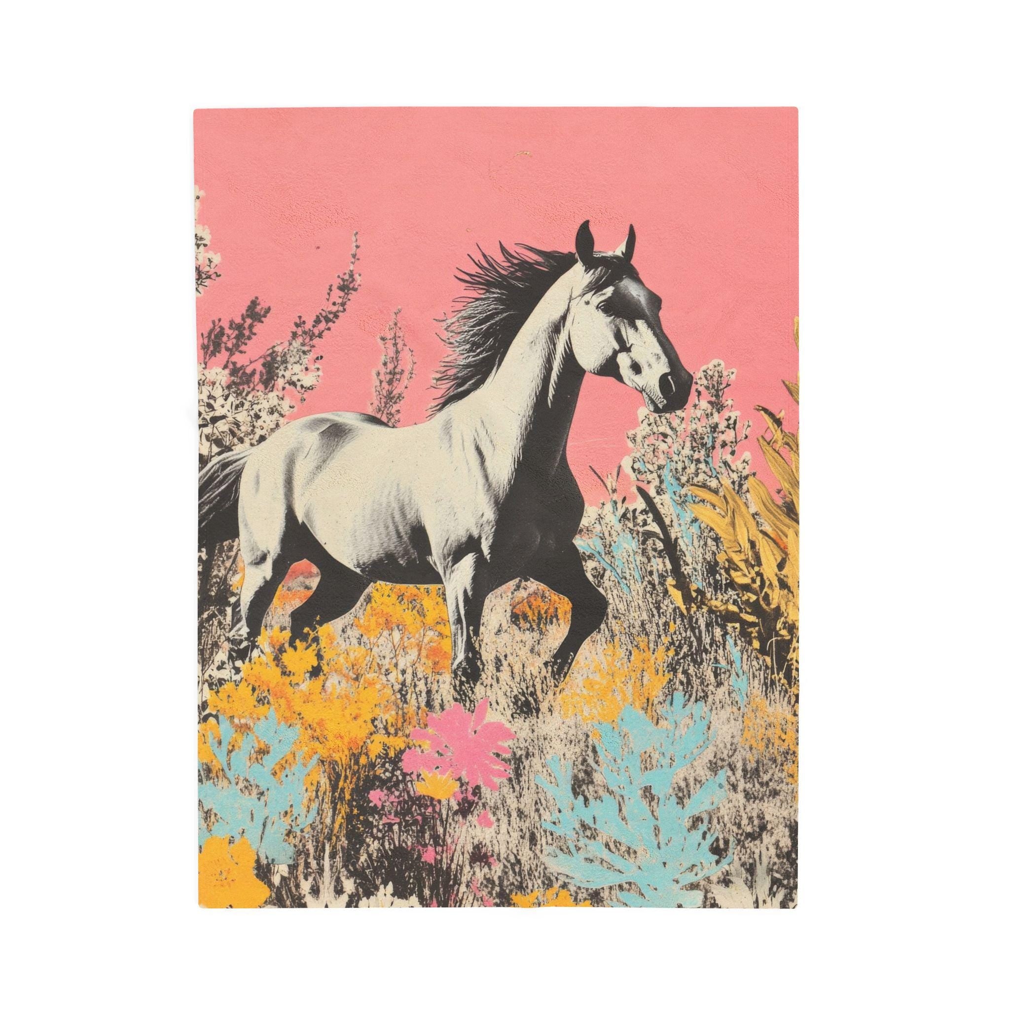 Colorful Horse Velveteen Plush Blanket: Cozy Home Decor Throw -Razels