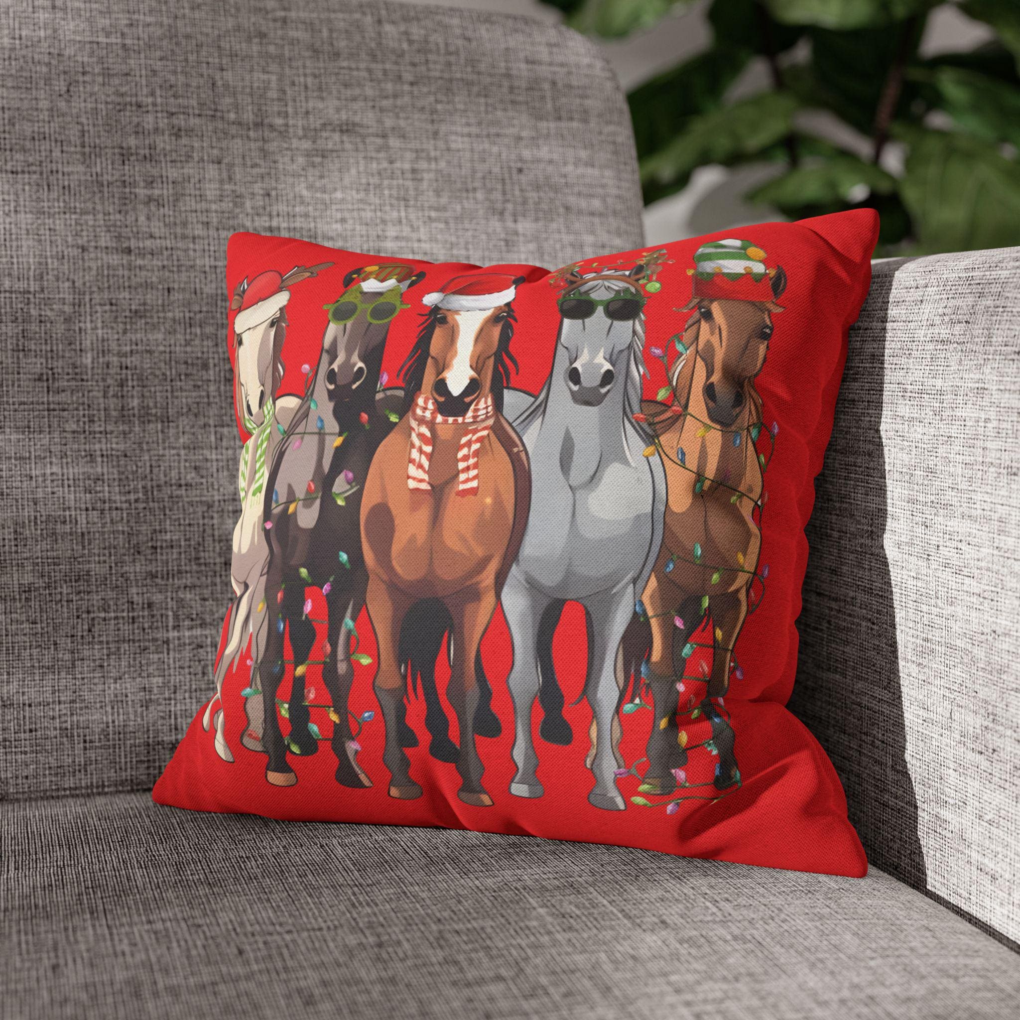 Christmas Horse Decor Pillowcase, Holiday Home Decor, Western Holiday Décor -Razels