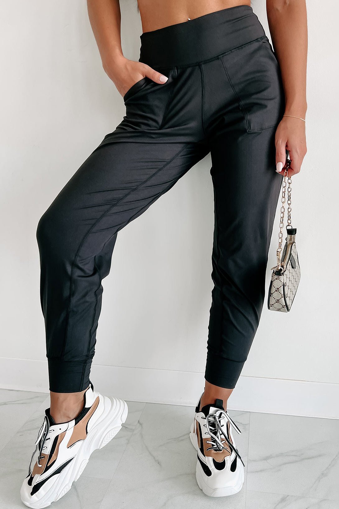 Women's Black Exposed Seam High Waist Pocketed Joggers - Razels