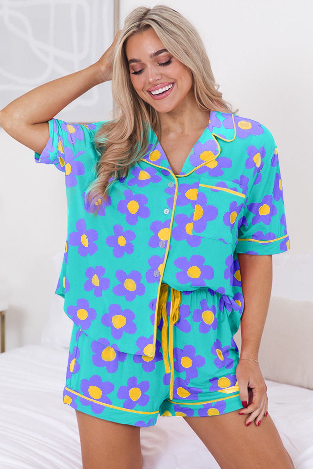 Womens Flower PJs, Fun Flower Print Short Sleeve Shirt Pajamas Set Flower Power - Razels